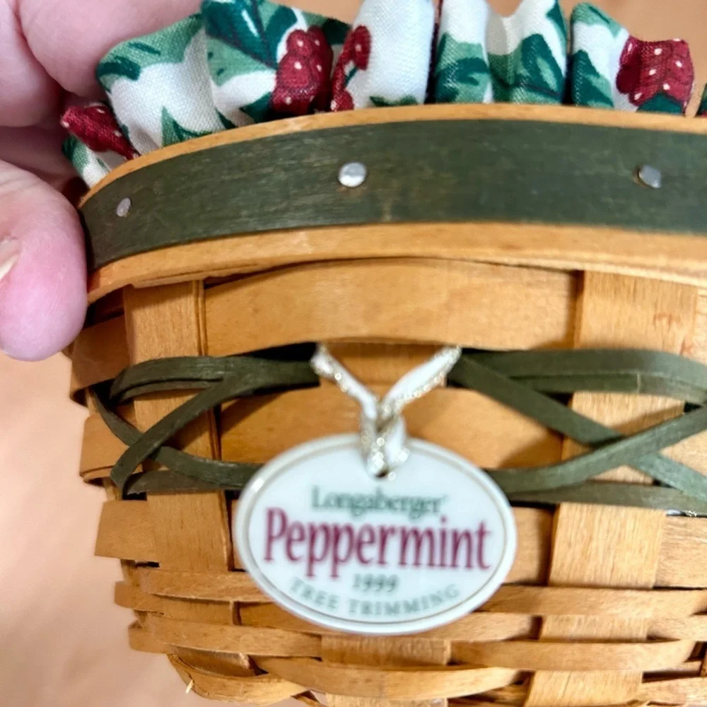 Longaberger Tree Trimming Collection Peppermint Basket 1999 lot of 4 piece set
